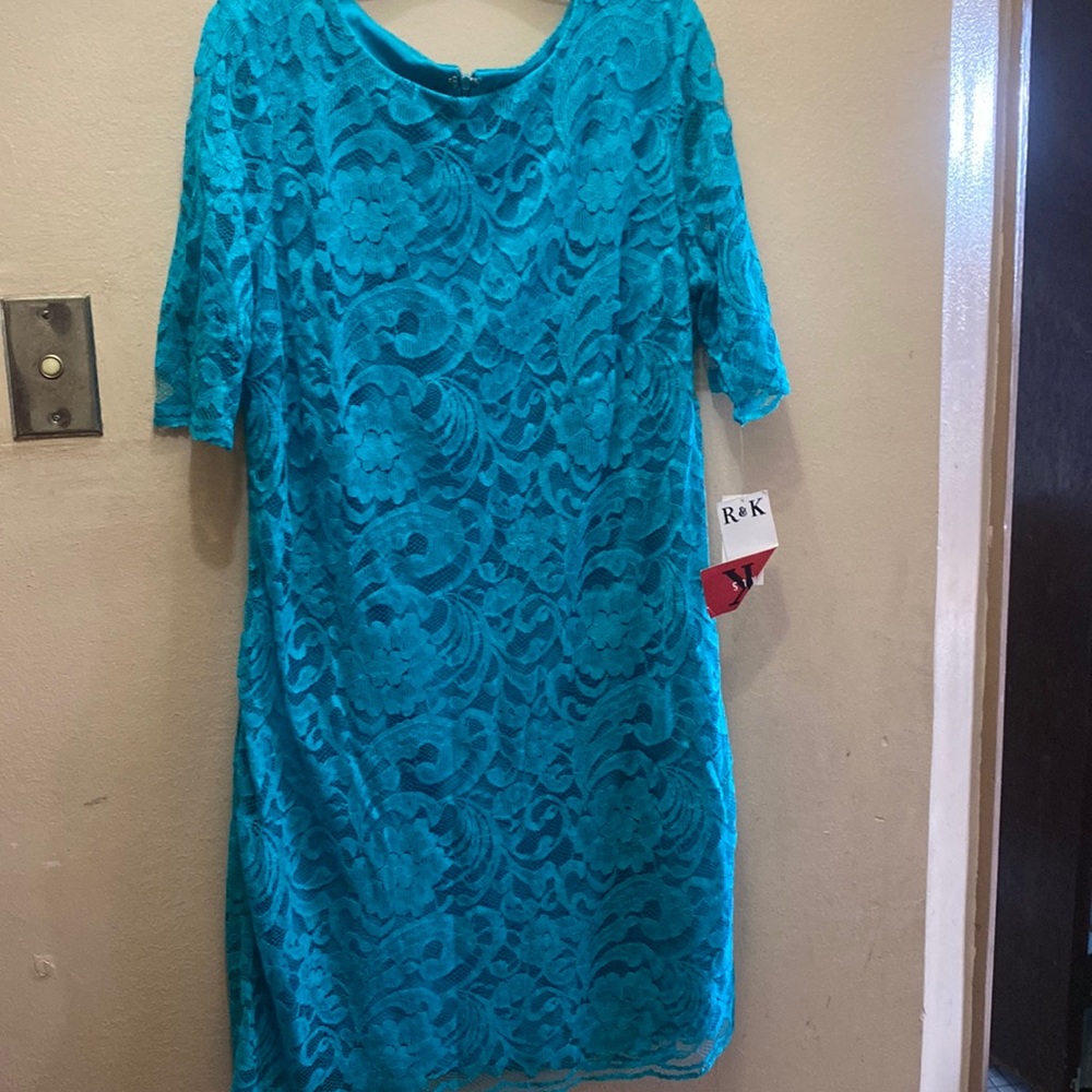 Lace turquoise dress